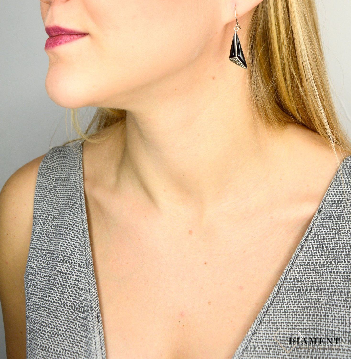 Kolczyki damskie srebrne wiszące onyks i markazyty A0 5811.jpg